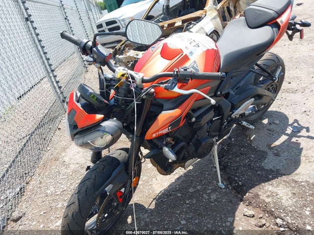 SMTA604S0STCC1873 Triumph Motorcycle Street Triple