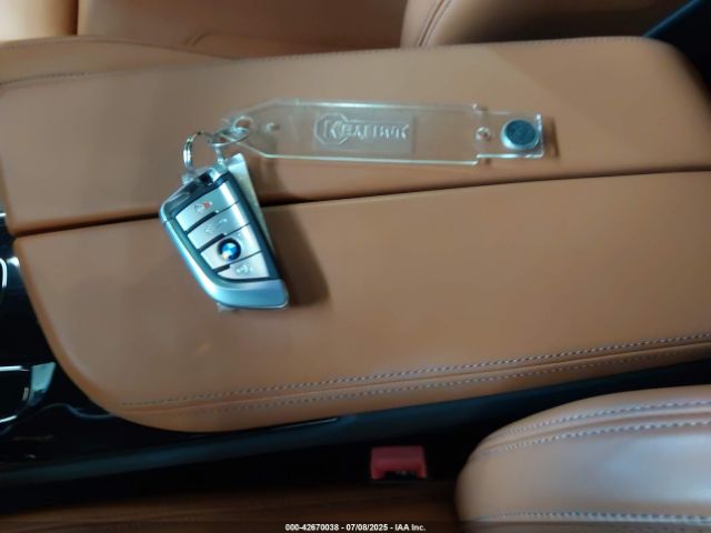 2023 BMW M5 WBS83CH00PCL75372 Photo 10