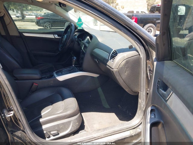 2011 AUDI A4 WAUAFAFLXBN001105 Photo 4