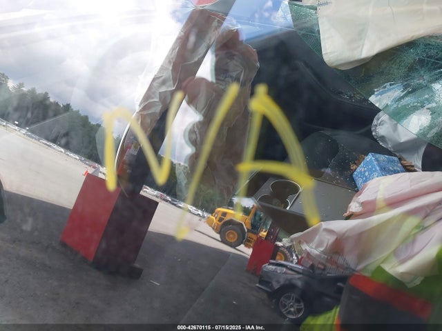 2024 TESLA MODEL 3 5YJ3E1EA2RF825350 Photo 6