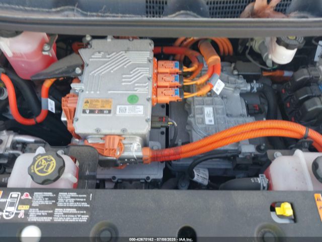 2018 CHEVROLET BOLT EV 1G1FX6S09J4112000 Photo 9