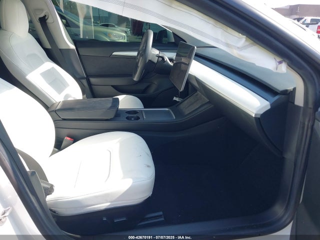 5YJ3E1EB1MF068099 Tesla MODEL 3