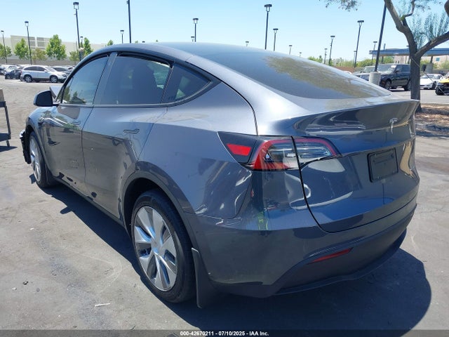 2023 TESLA MODEL Y 7SAYGDEE9PA106159 Photo 2