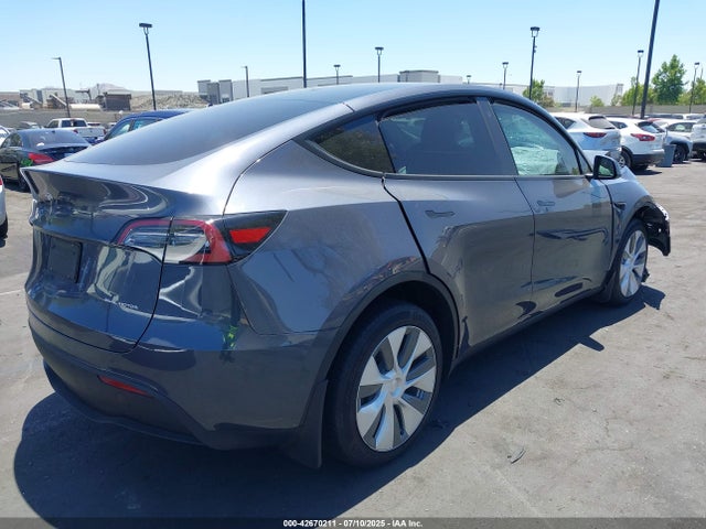 2023 TESLA MODEL Y 7SAYGDEE9PA106159 Photo 3