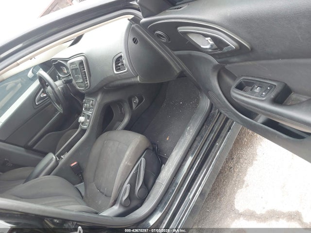 Chrysler 2015 2015 1C3CCCAB8FN543196 Image 5