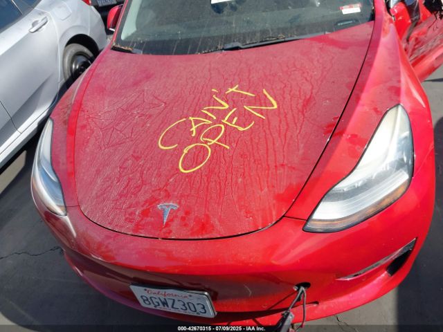 2018 TESLA MODEL 3 5YJ3E1EA5JF102855 Photo 9