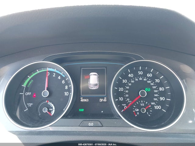 WVWKP7AU1GW916935 Volkswagen E-Golf