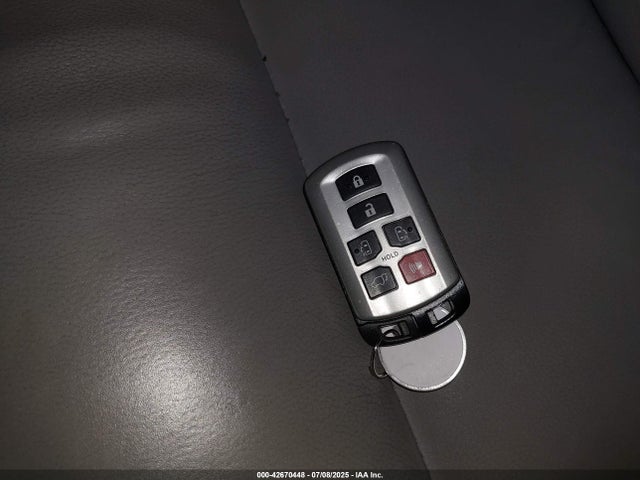 Toyota 2gr-fks 2016 5TDYK3DC9GS705230 Image 11