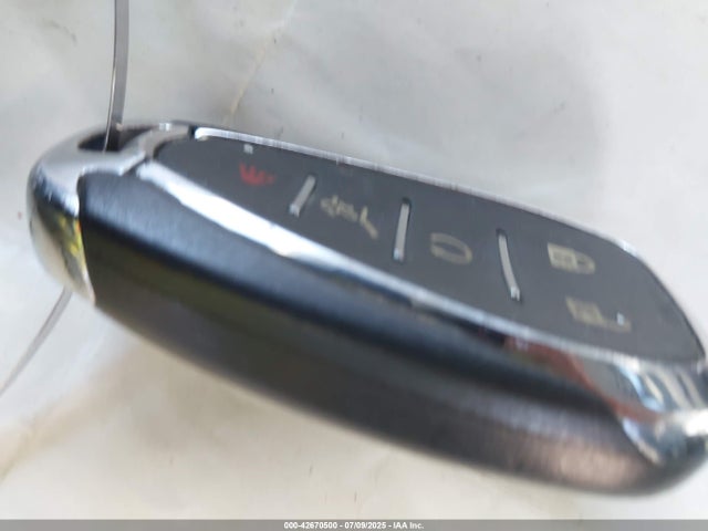 Chevrolet lgx 2020 3GNKBJRS4LS545944 Image 11
