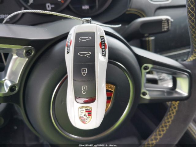 2021 PORSCHE 718 SPYDER WP0CC2A89MS240128 Photo 10