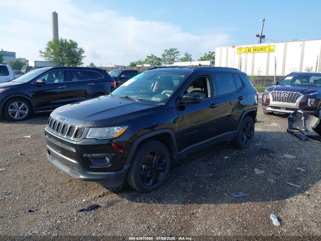 Jeep Compass 2021 3C4NJDBB5MT580010 Image 2