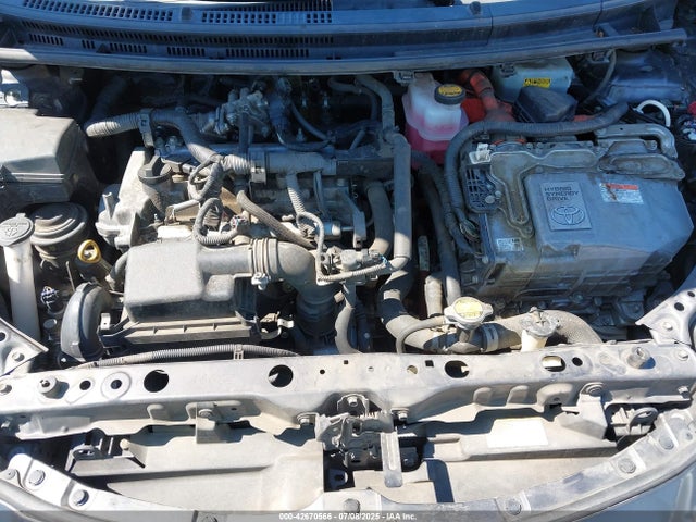 JTDKDTB37F1098386 Toyota 1nz-fxe+1lm