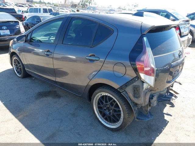 JTDKDTB37F1098386 Toyota 1nz-fxe+1lm
