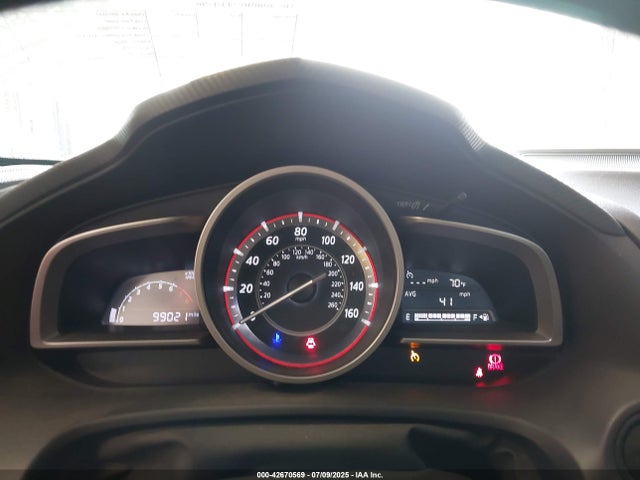 JM1BM1U75E1215210 Mazda pe