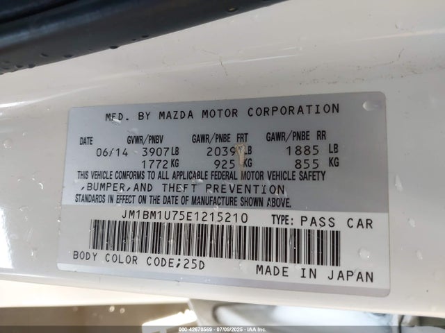 JM1BM1U75E1215210 Mazda pe