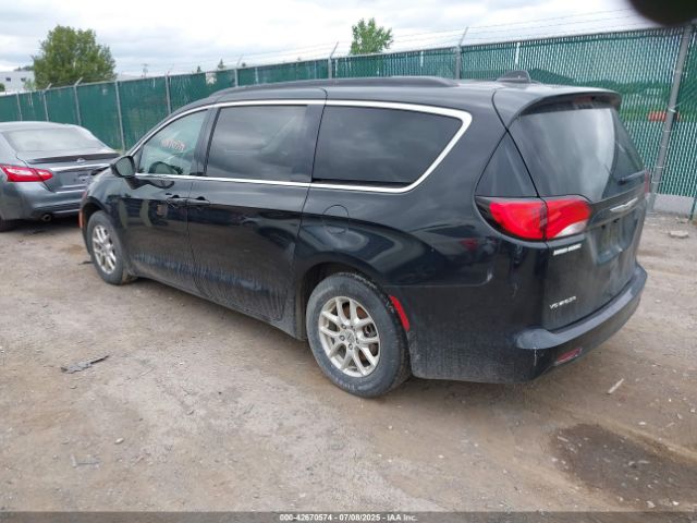 2021 CHRYSLER VOYAGER 2C4RC1DG7MR509073 Photo 2