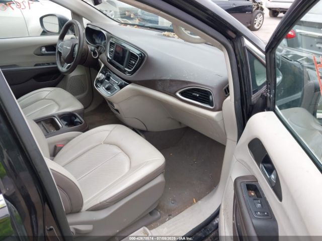 2021 CHRYSLER VOYAGER 2C4RC1DG7MR509073 Photo 4