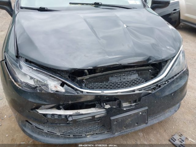 2021 CHRYSLER VOYAGER 2C4RC1DG7MR509073 Photo 5