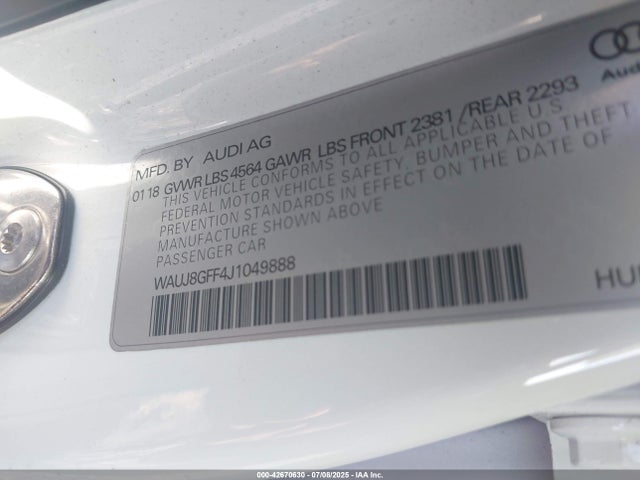2018 AUDI A3 WAUJ8GFF4J1049888 Photo 8