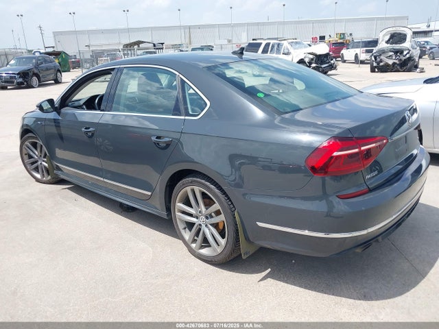 1VWDT7A32HC071413 Volkswagen 1.8 tsi