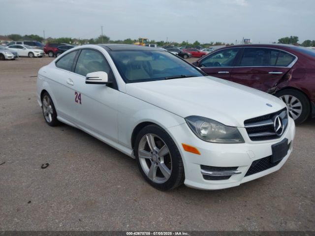 2015 MERCEDES-BENZ C 250 WDDGJ4HB9FG370183