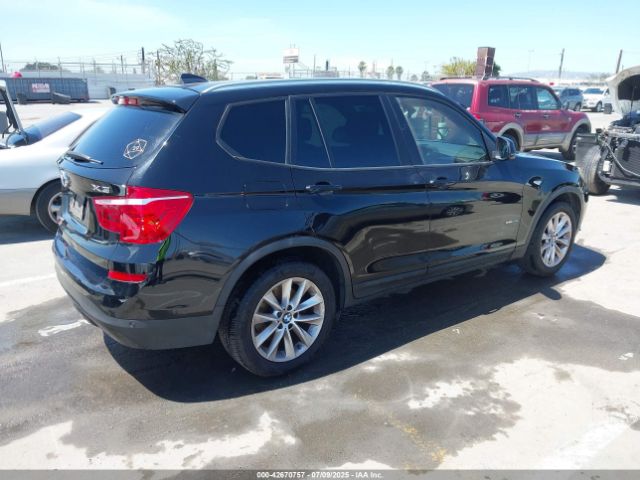 2017 BMW X3 5UXWX9C50H0D98972 Photo 3