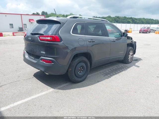 2015 Jeep Cherokee Latitude მანქანა იყიდება აუქციონზე, vin: 1C4PJMCS6FW558859, აუქციონის ნომერი: 42670804