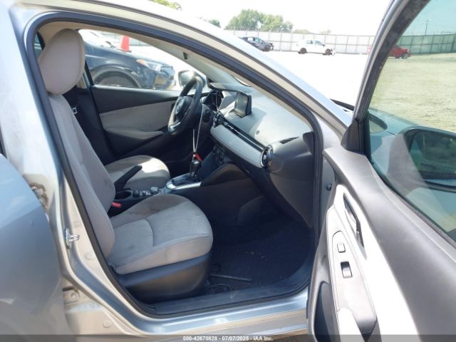 2019 TOYOTA YARIS 3MYDLBYV1KY511487 Photo 4