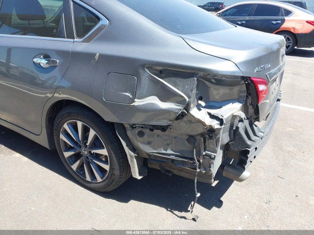 1N4AL3AP0HC206086 Nissan 2017