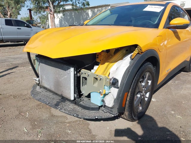 3FMTK1RM2NMA18986 Ford 2022