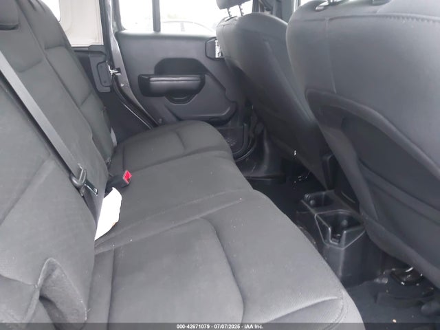 1C4HJXDN2LW313003 Jeep Wrangler