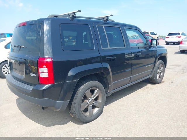 1C4NJRFB9FD216186 Jeep 2015