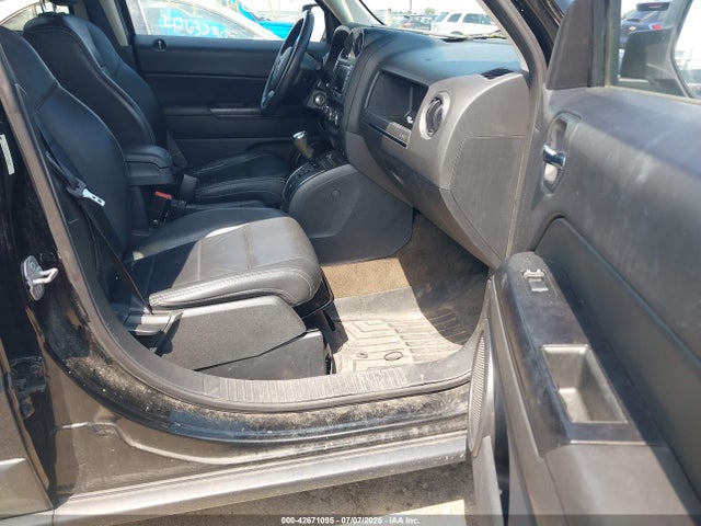 1C4NJRFB9FD216186 Jeep 2015