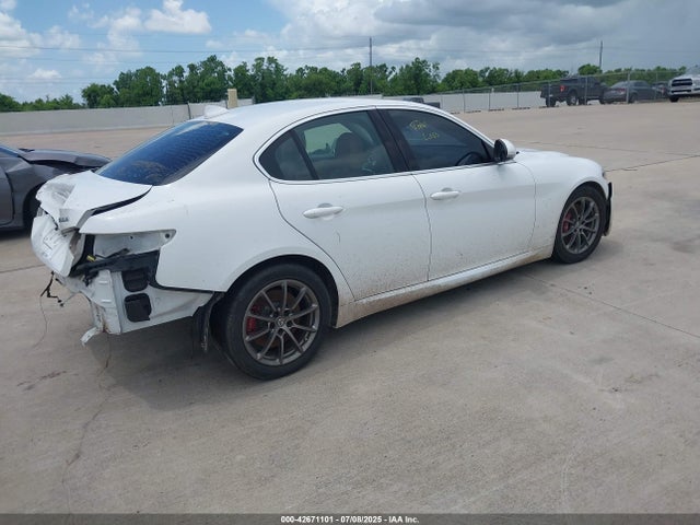 Alfa Romeo giulia (952) 2017 ZARFAEBN2H7537152 Image 4