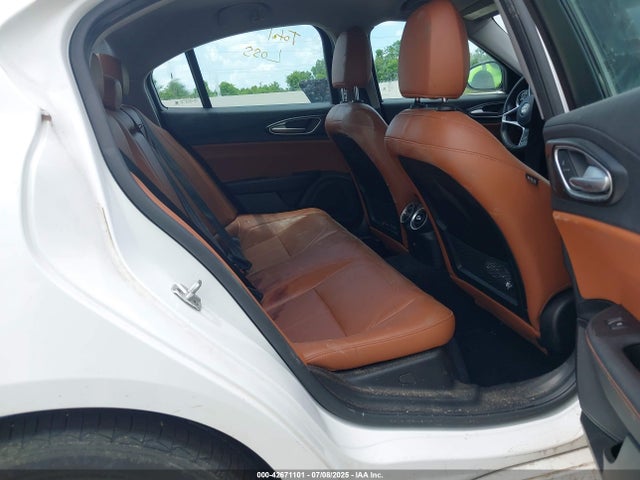 Alfa Romeo giulia (952) 2017 ZARFAEBN2H7537152 Image 8