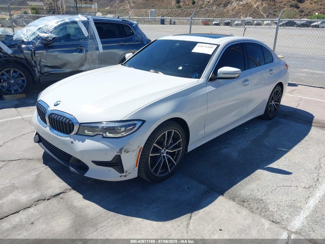 BMW 2021 2021 3MW5R1J02M8B74273 Image 2