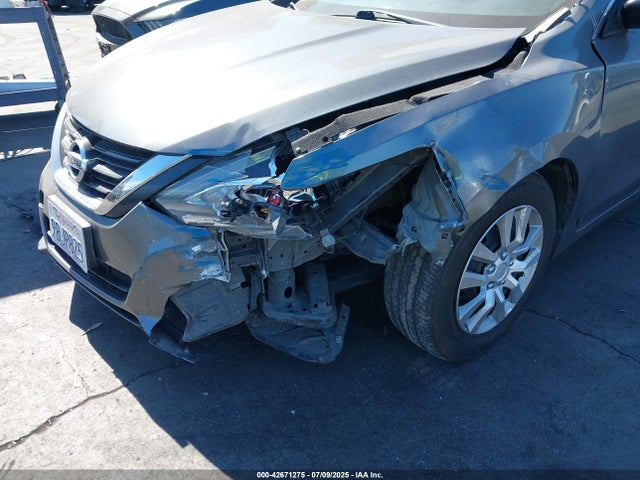 1N4AL3AP8HC294546 Nissan 2017