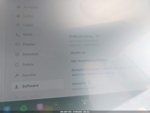 7SAYGDEE2NF382991 Tesla Model Y
