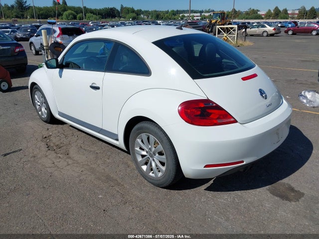 3VWF17AT7GM607395 Volkswagen Beetle