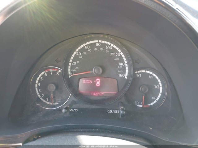 3VWF17AT7GM607395 Volkswagen Beetle
