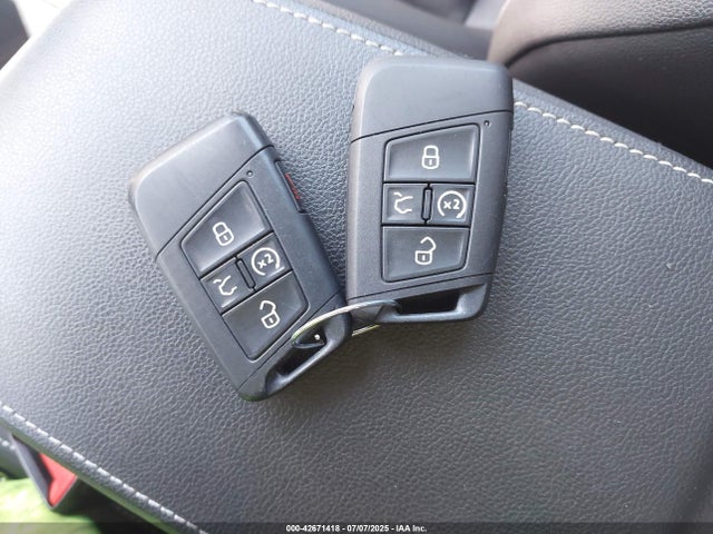 3VV2B7AX3MM031643 Volkswagen Tiguan