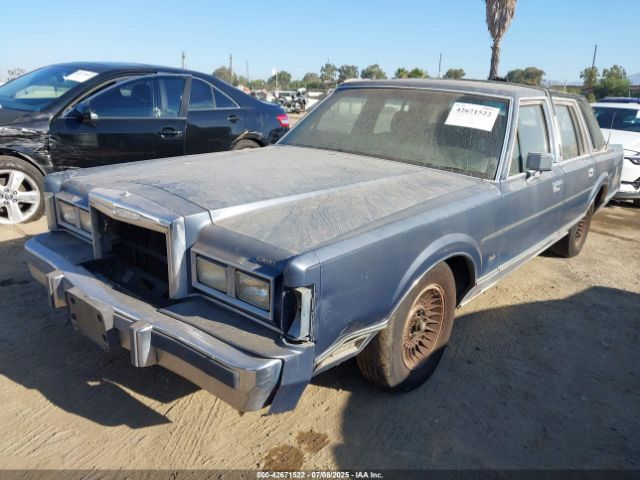 1988 LINCOLN TOWN CAR 1LNBM81F6JY705804 Photo 1
