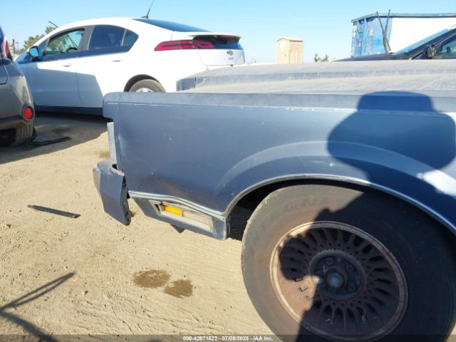 1988 LINCOLN TOWN CAR 1LNBM81F6JY705804 Photo 5