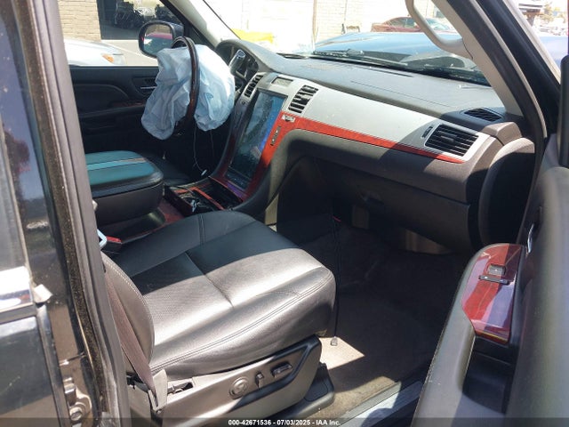 2008 CADILLAC ESCALADE ESV 1GYFK66888R221139 Photo 4
