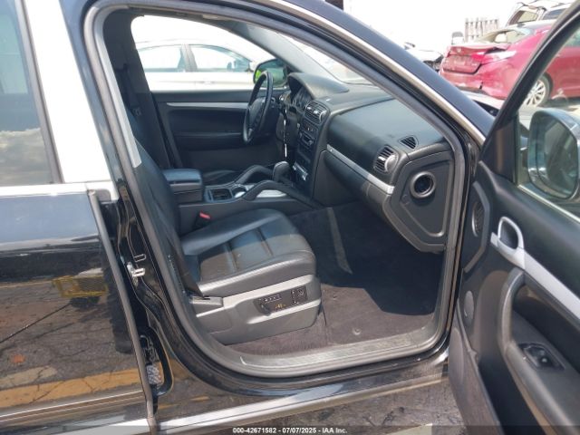 2006 PORSCHE CAYENNE WP1AB29P66LA66892 Photo 4