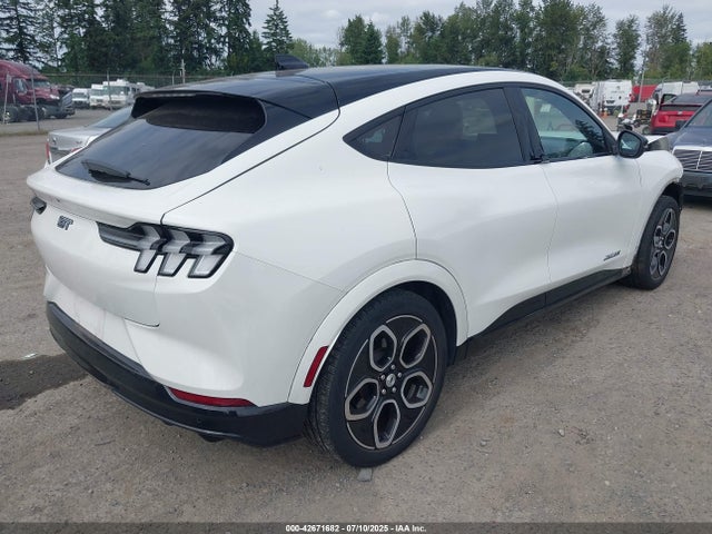 Ford 2022 2022 3FMTK4SE9NMA61385 Image 4
