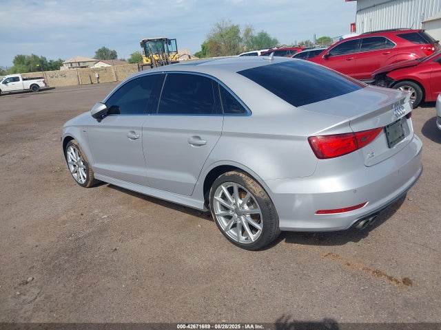 2015 AUDI A3 WAUHCGFFXF1106003 Photo 2