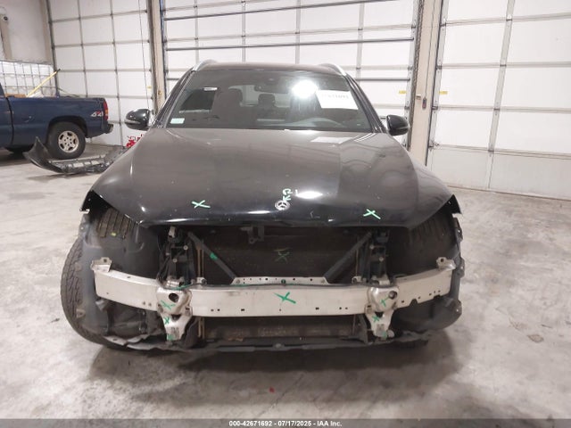 WDC0G4KB9JV017900 Mercedes-Benz m274