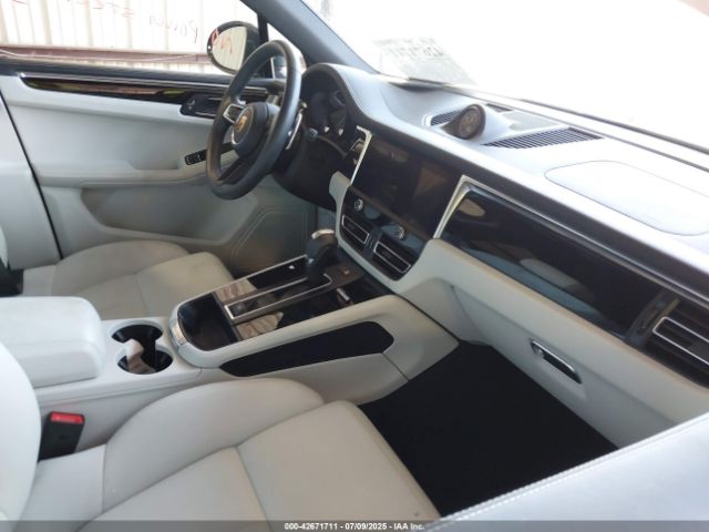 2023 PORSCHE MACAN WP1AA2A55PLB16261 Photo 4
