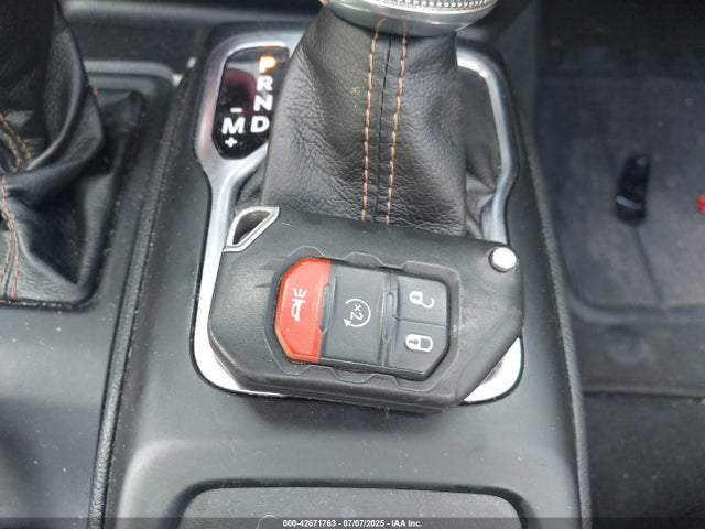 1C4JJXSJ0NW117971 Jeep Wrangler